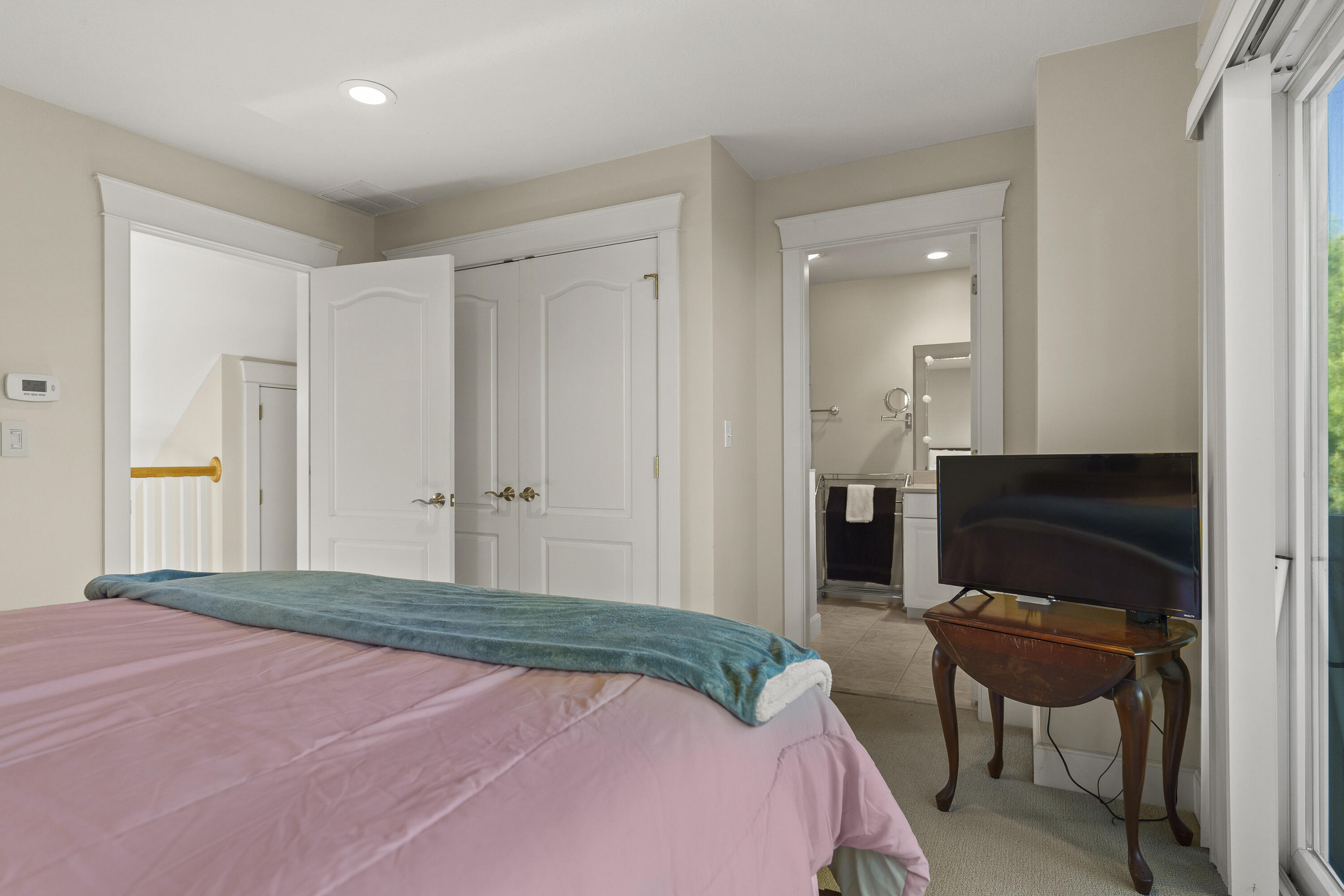 84 Ocean Heights Lane