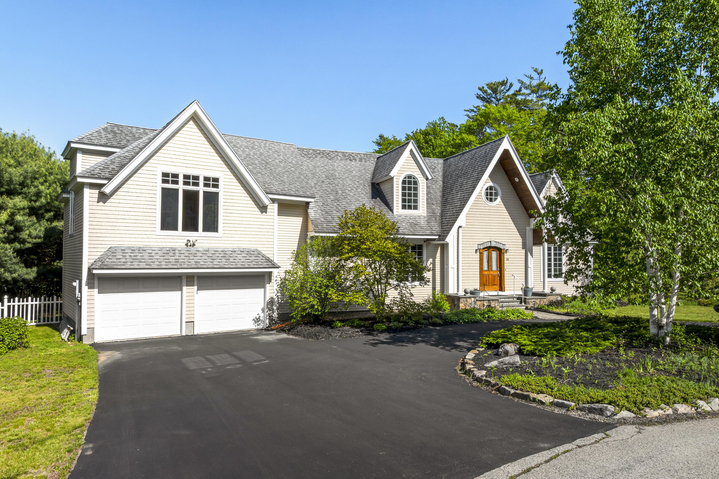 84 Ocean Heights Lane