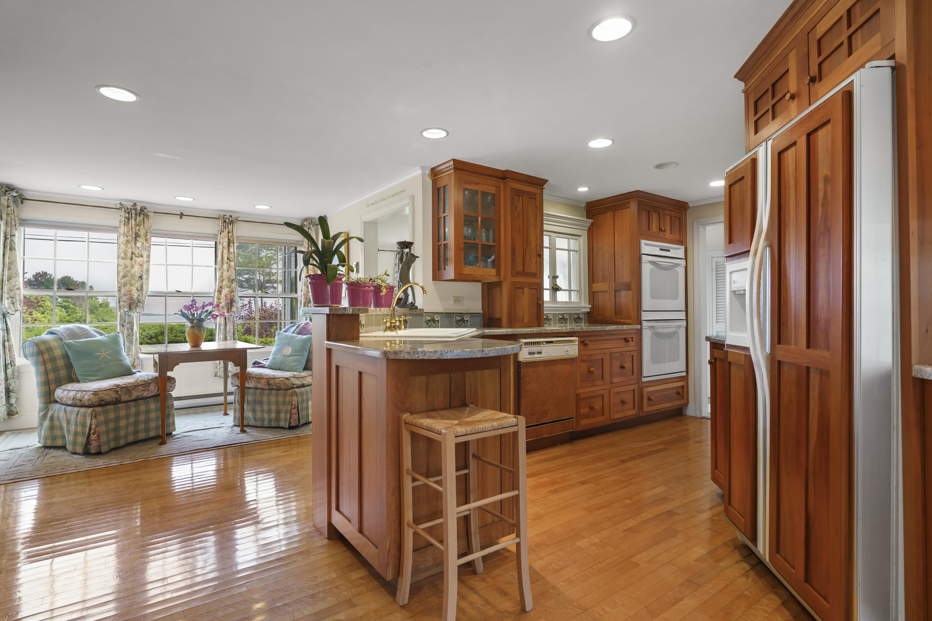 25 Bayberry Lane