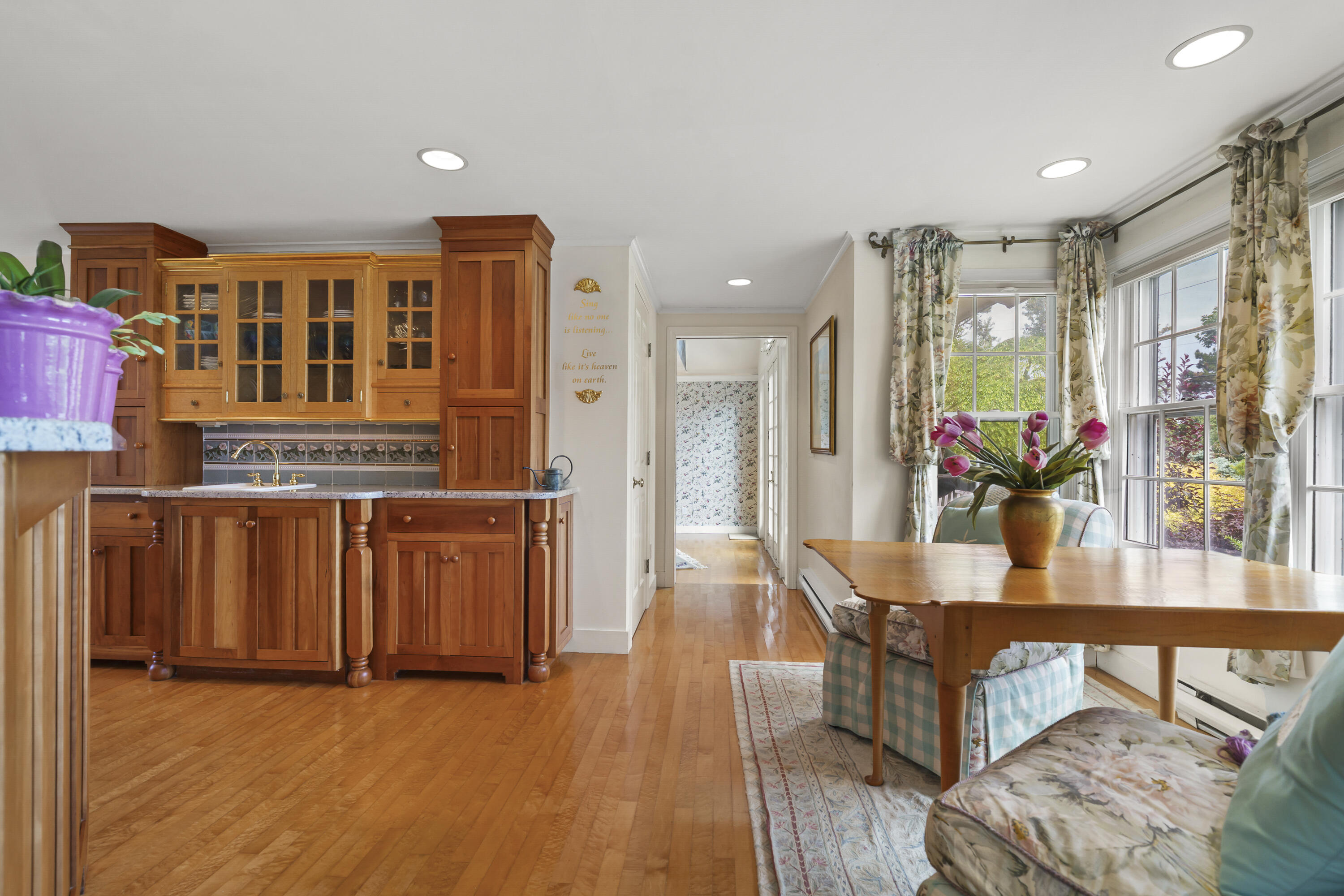 25 Bayberry Lane