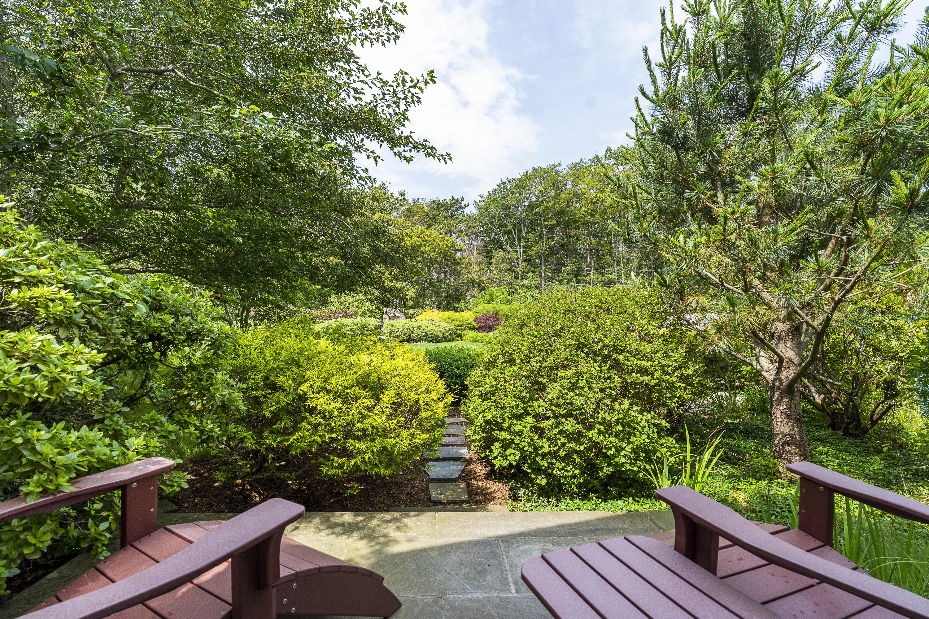 25 Bayberry Lane