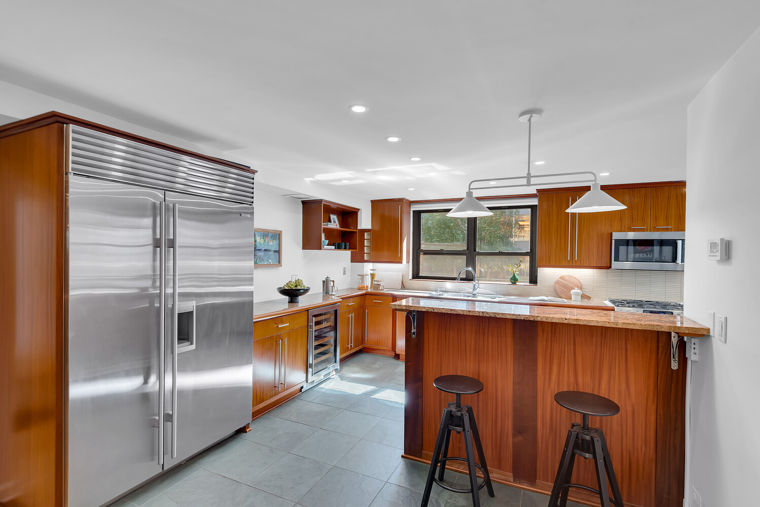 135 E 54TH Street 11ABC