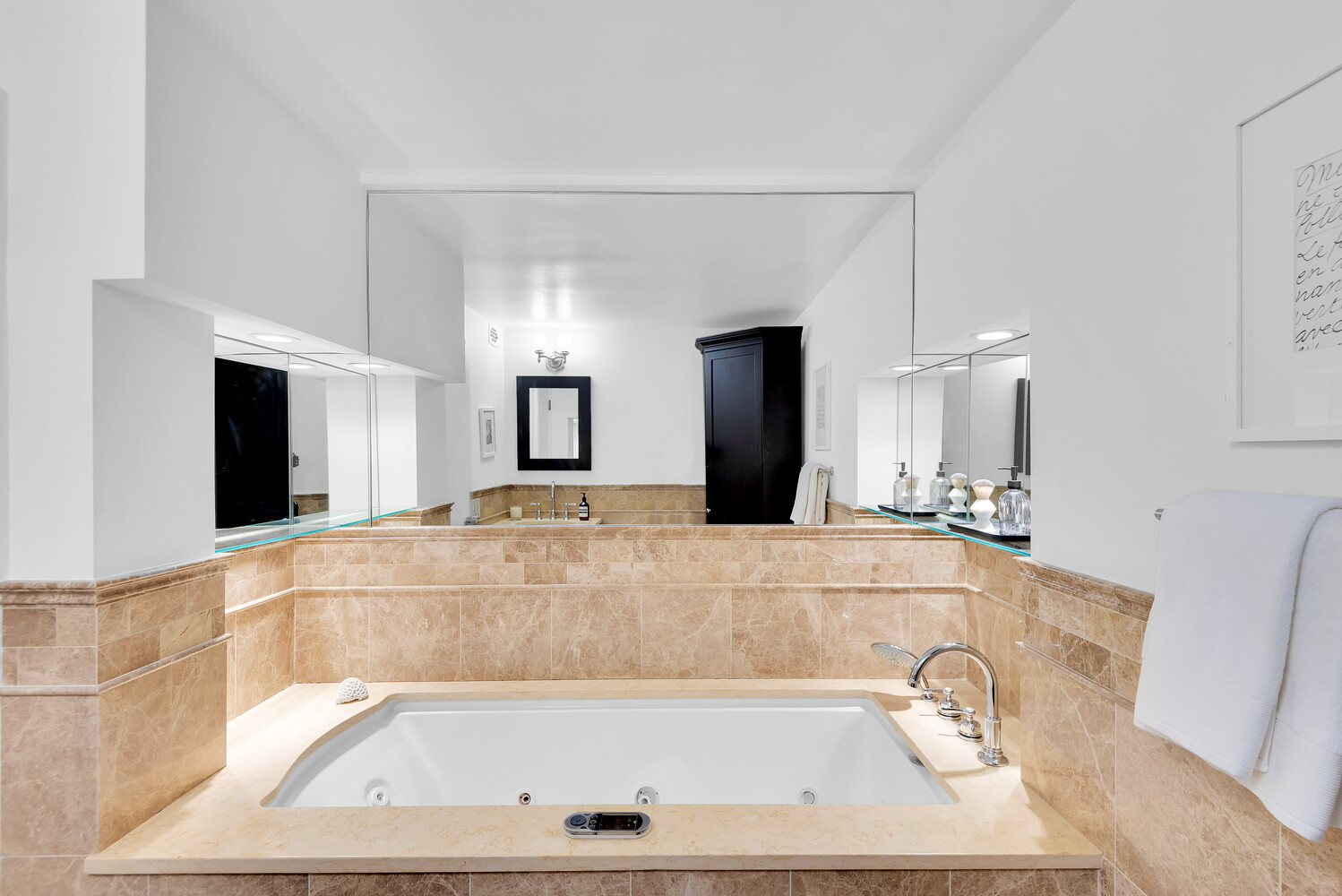 135 E 54TH Street 11ABC