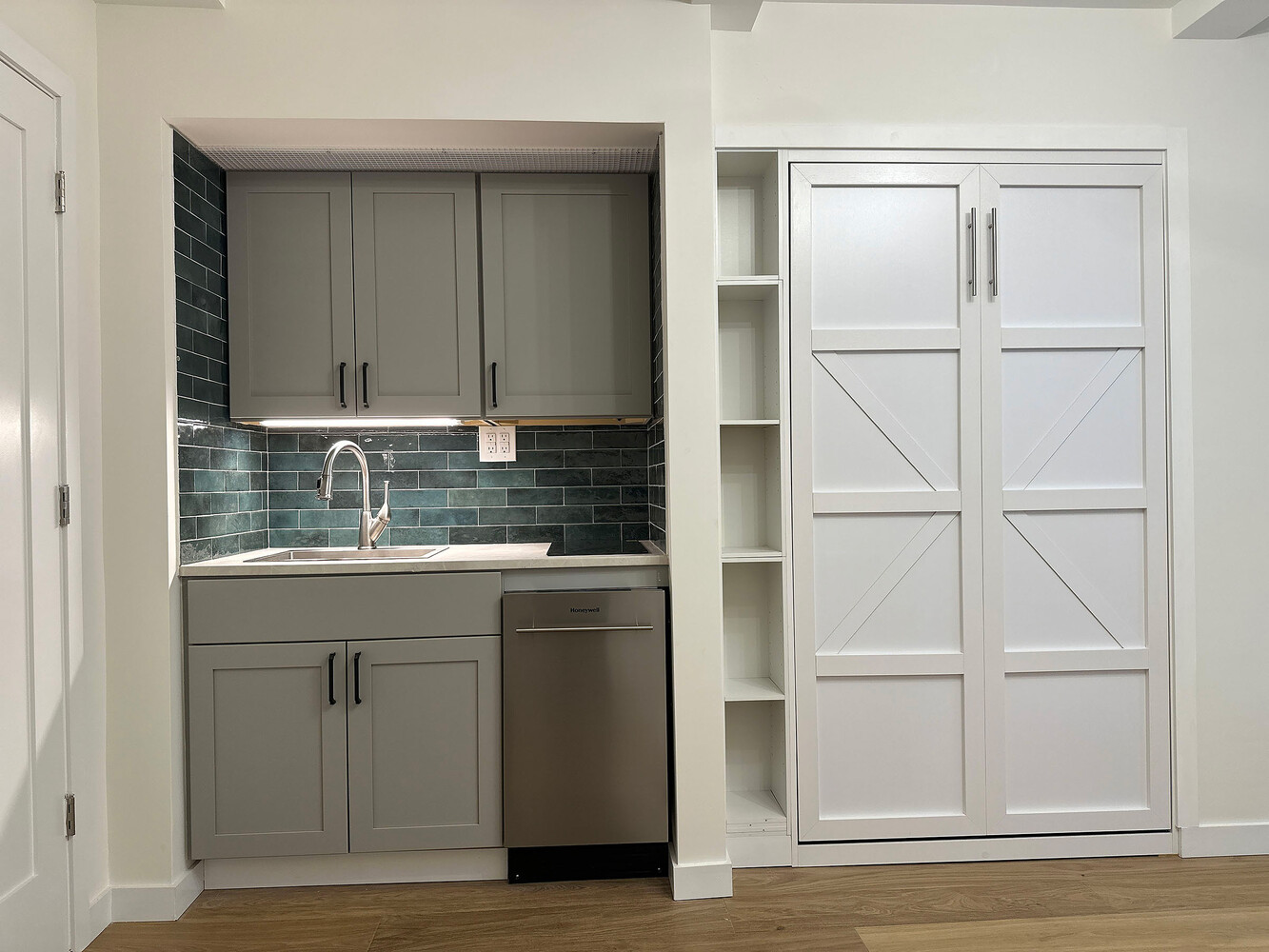 304 E 41ST Street A306