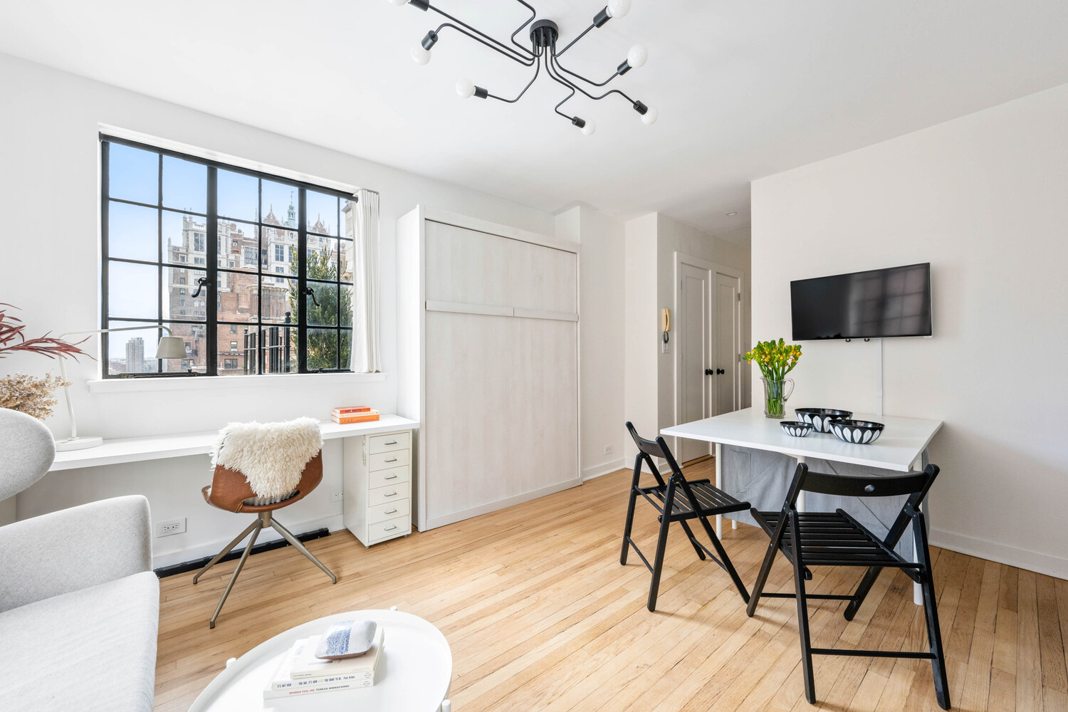 304 E 41ST Street A1503