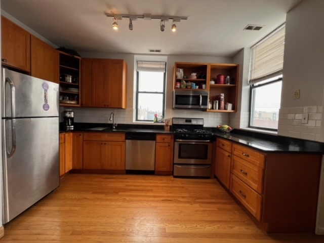 2001 W Ohio Street Unit: 3S