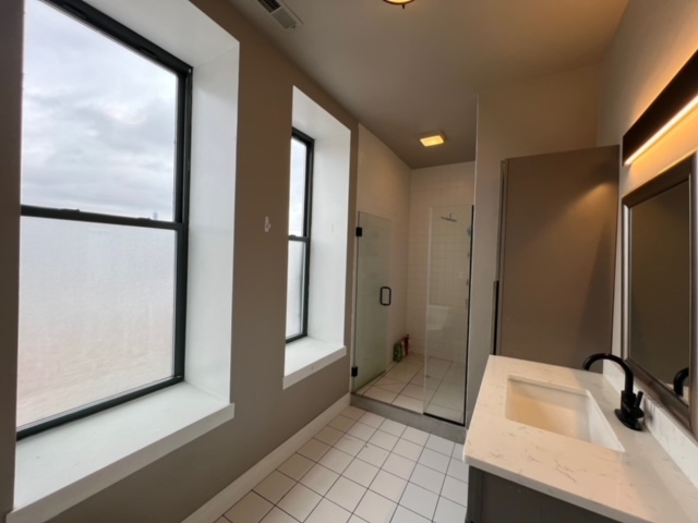 2001 W Ohio Street Unit: 3S