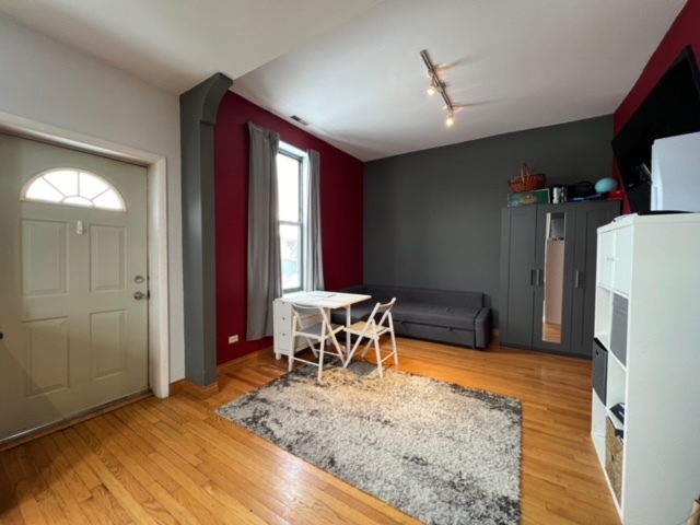 2001 W Ohio Street Unit: 3S