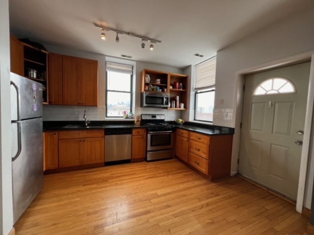 2001 W Ohio Street Unit: 3S