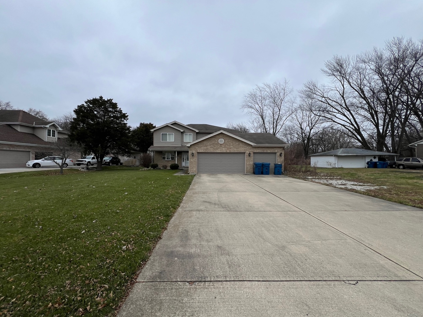 13617 Kildare Avenue