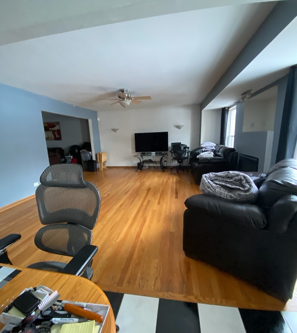 13617 Kildare Avenue