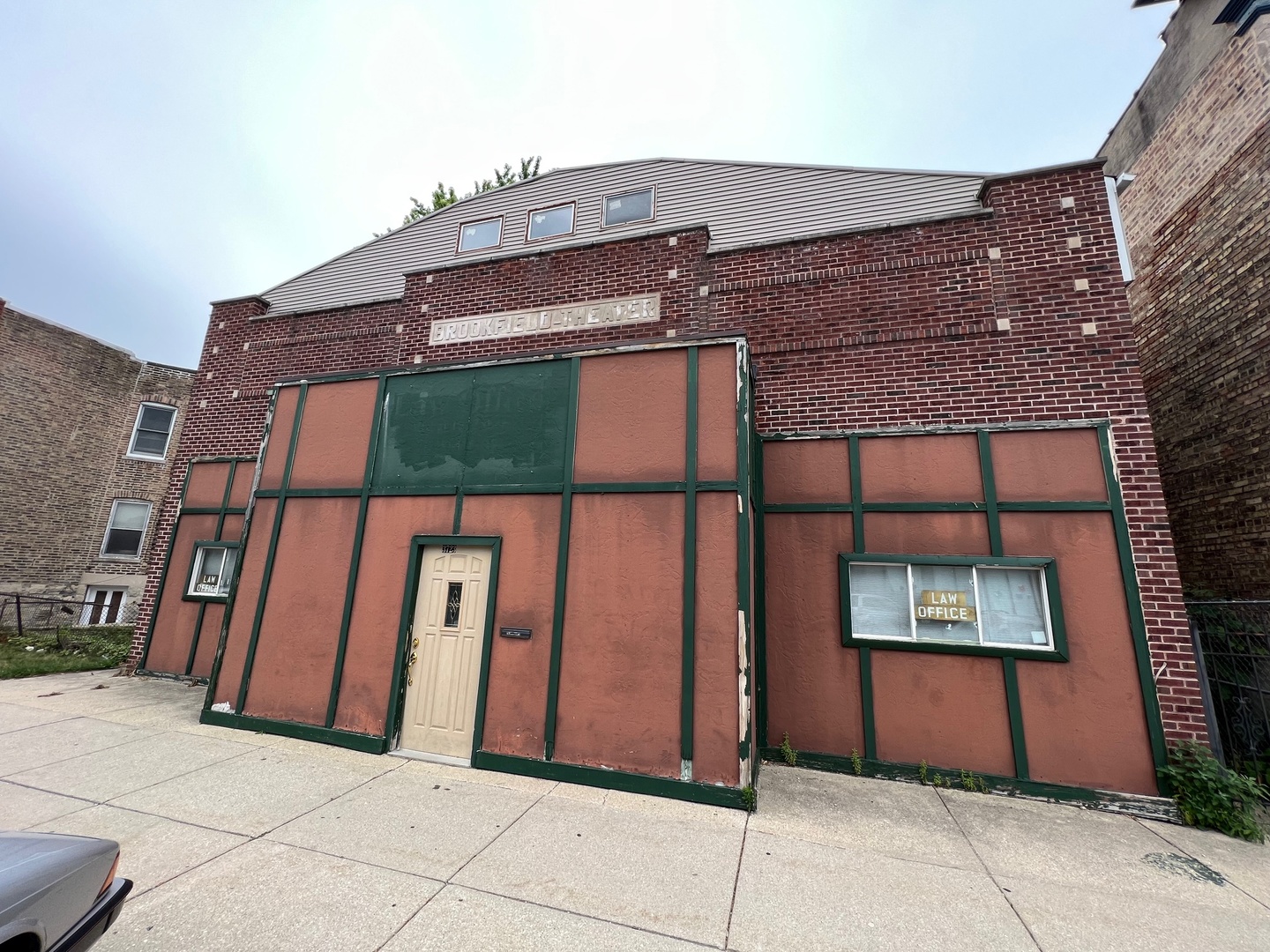 3723 Grand Boulevard