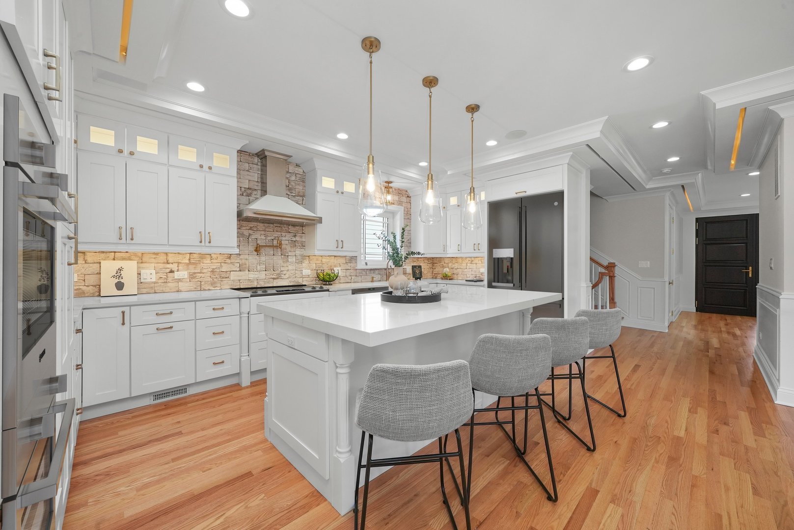 618 N Ashland Avenue