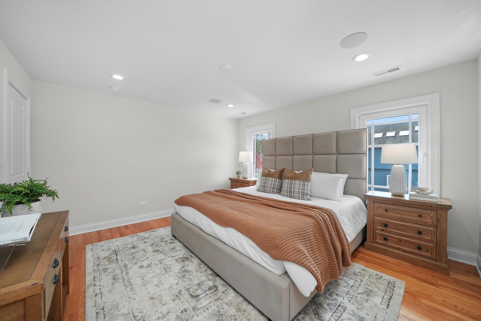 618 N Ashland Avenue