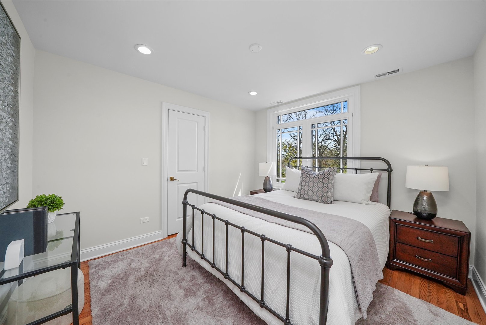 618 N Ashland Avenue