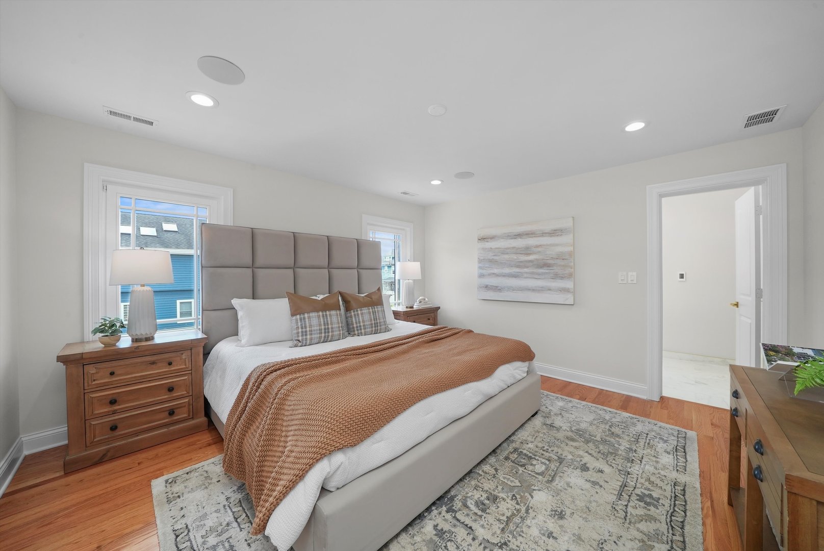 618 N Ashland Avenue