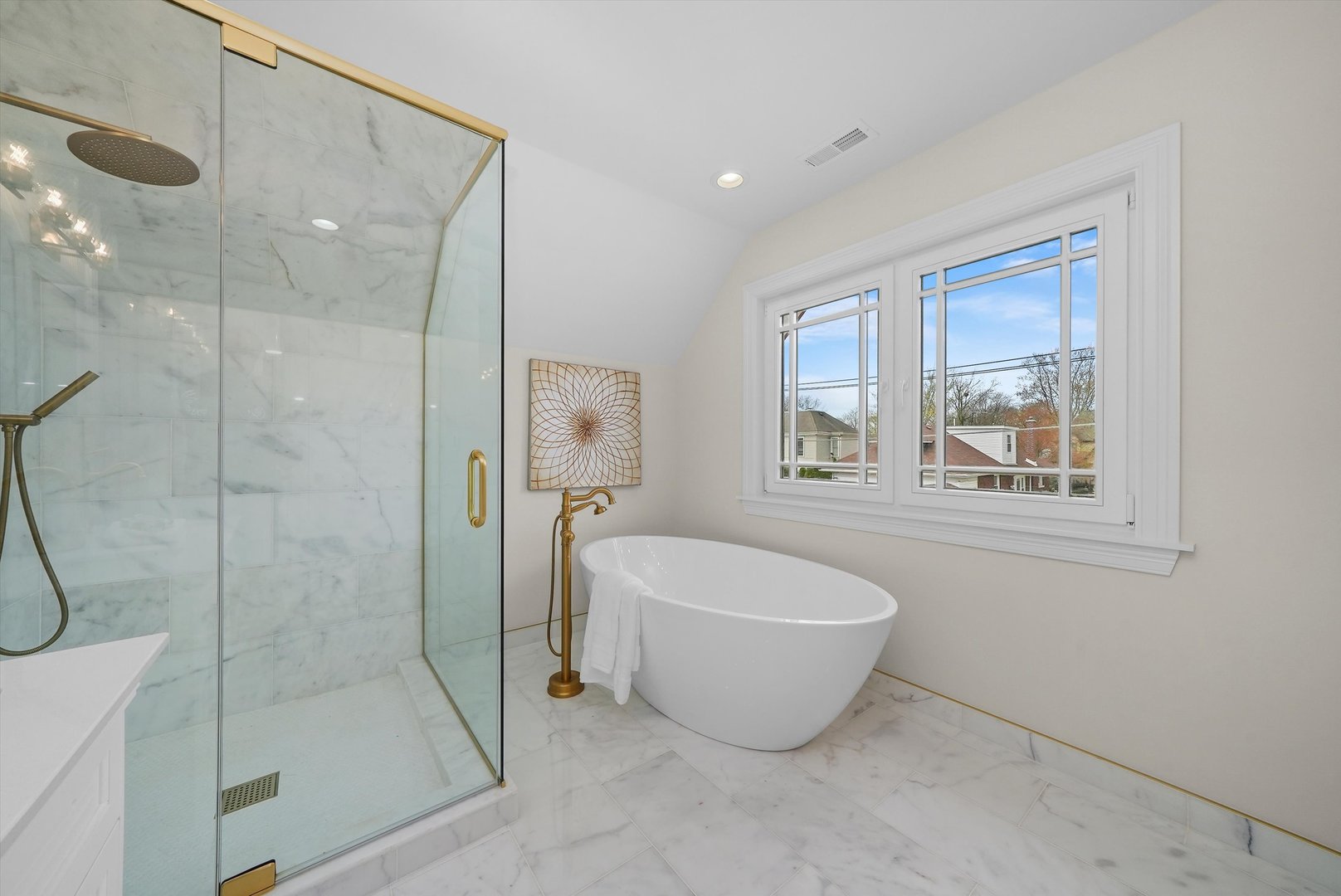 618 N Ashland Avenue