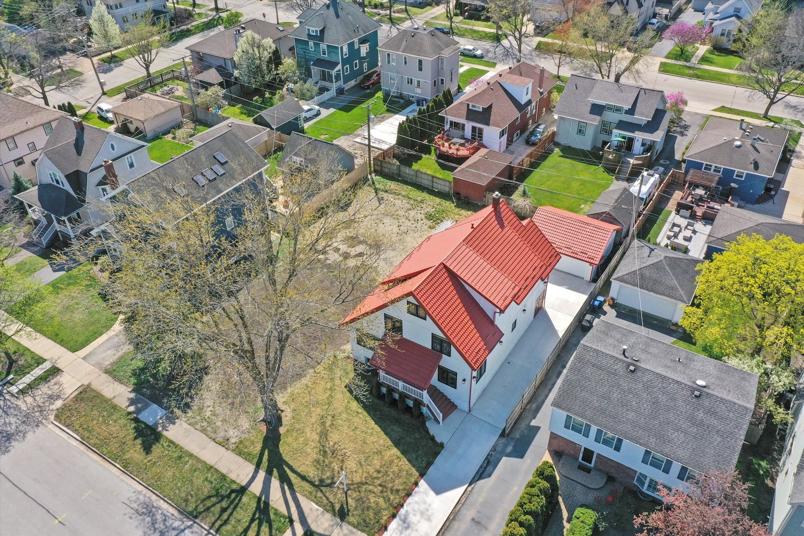 618 N Ashland Avenue