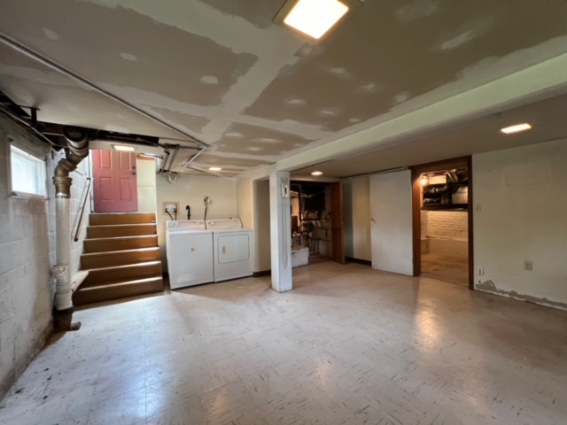 123 S Adams Street