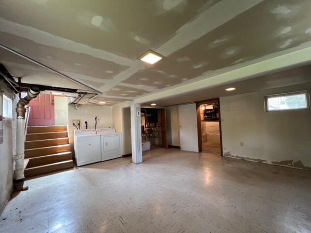 123 S Adams Street