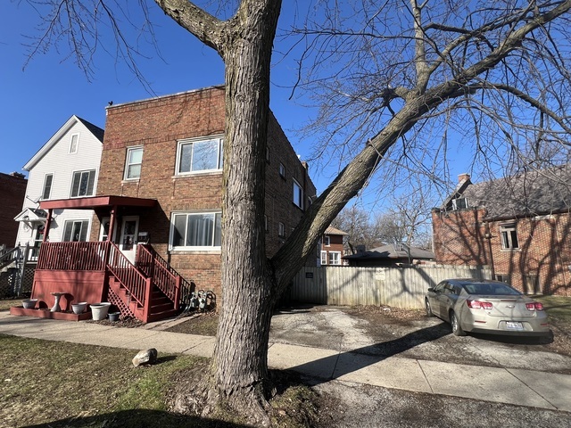 9118 Lincoln Avenue Unit: 1