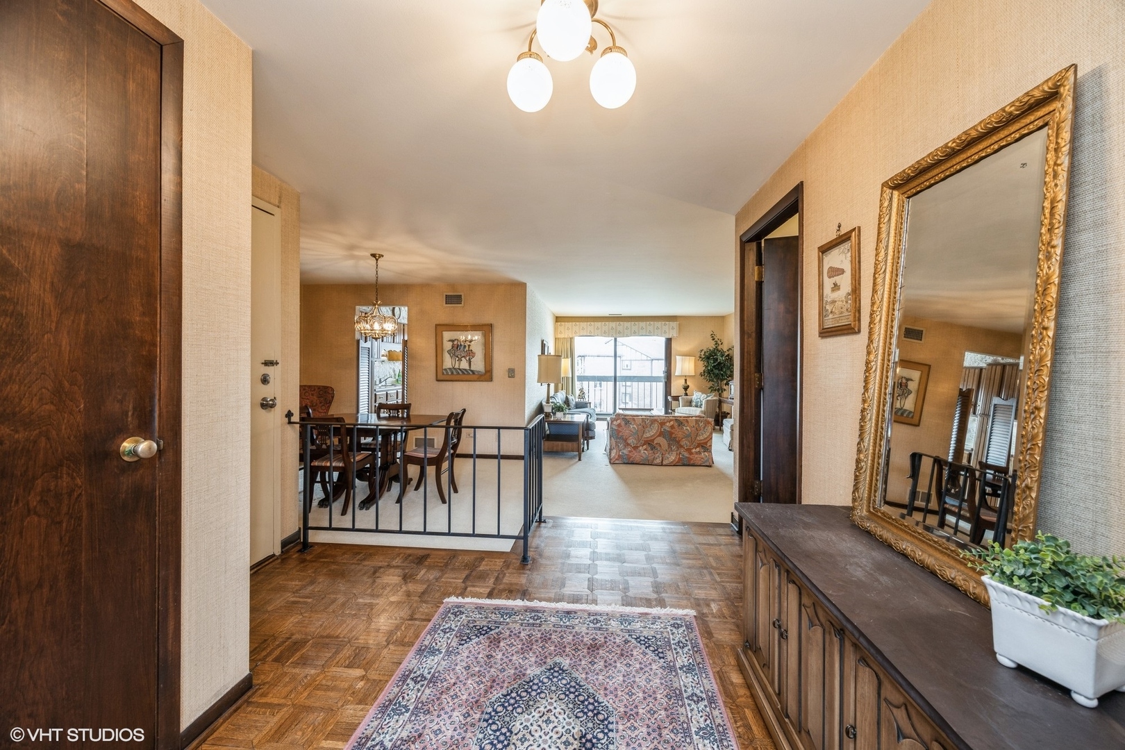 11 Sauk Trail Unit: 3