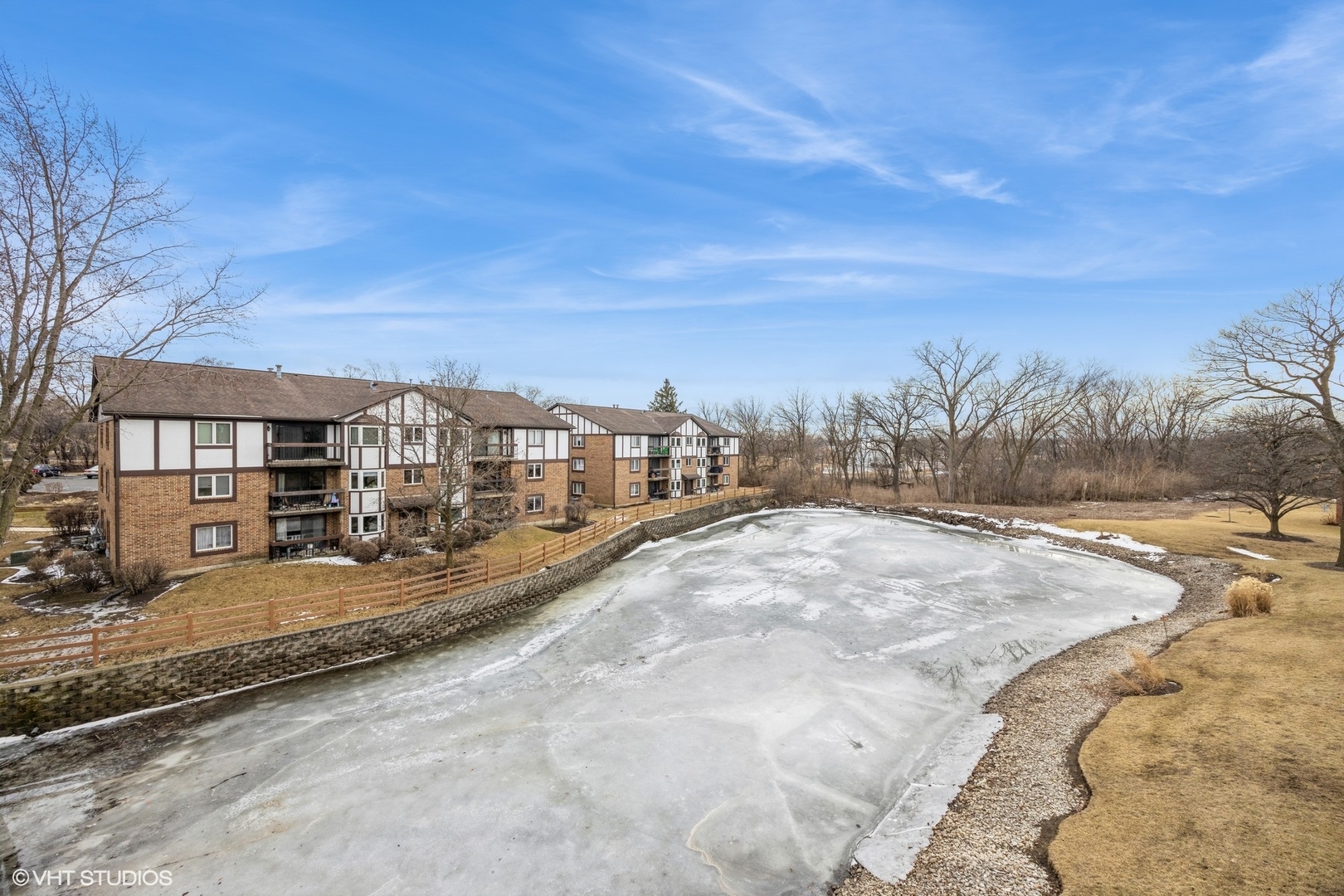 11 Sauk Trail Unit: 3