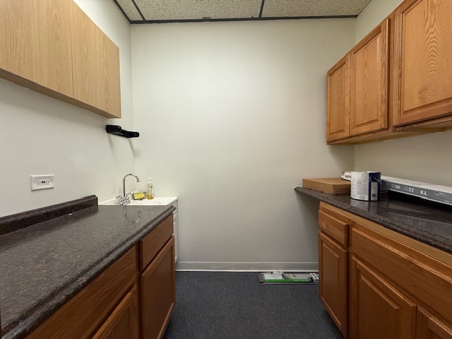 9959 S Roberts Road Unit: B