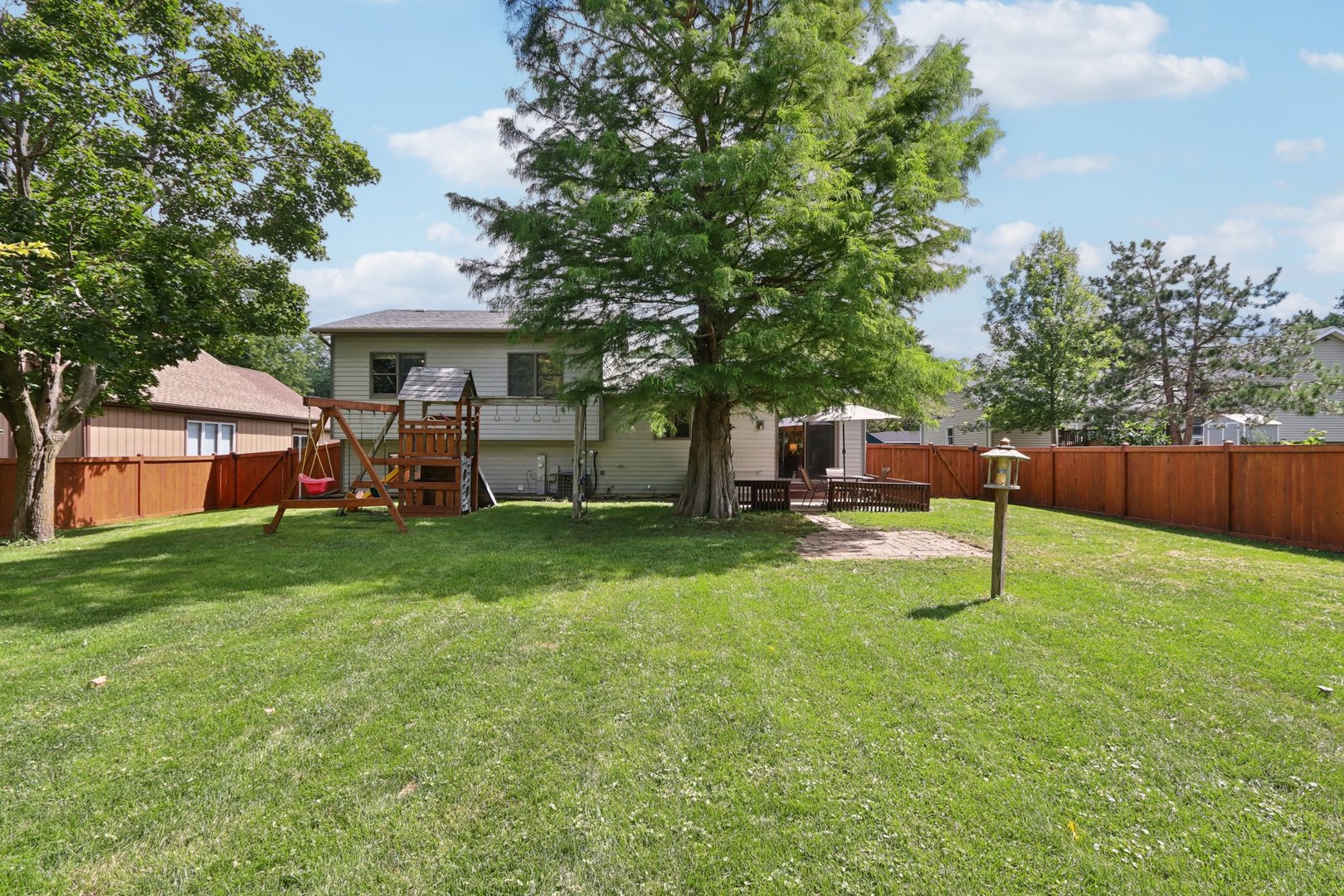 1217 Lakewood Drive