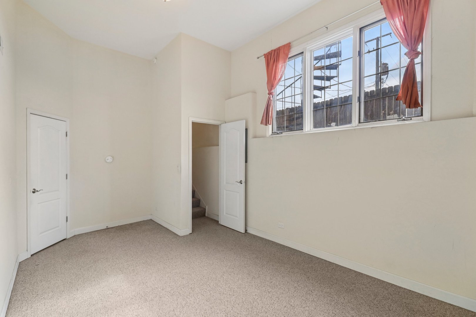 6120 W 65th Street Unit: 5
