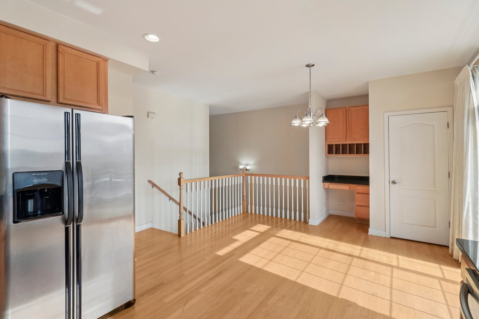 6120 W 65th Street Unit: 5