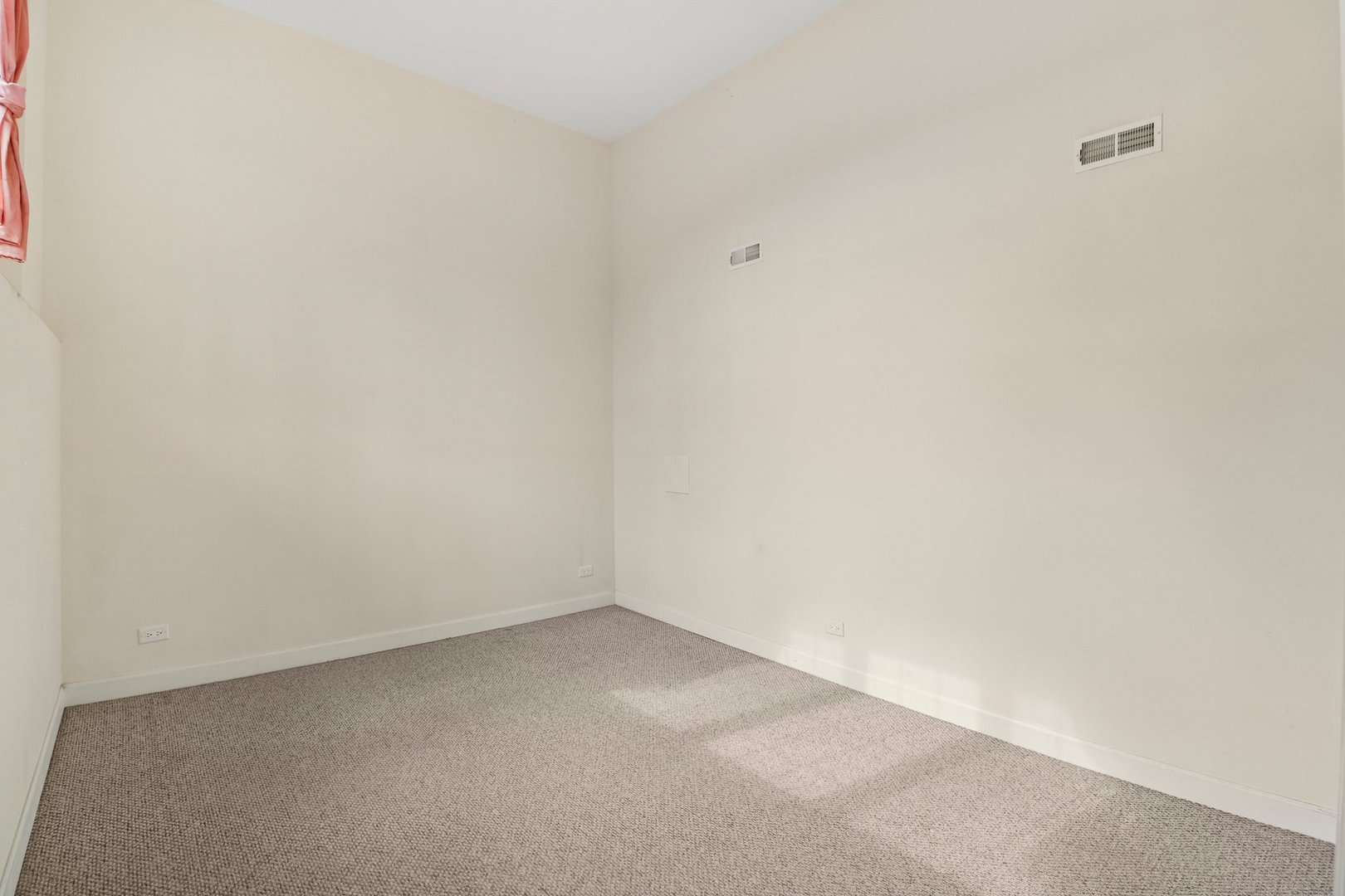 6120 W 65th Street Unit: 5