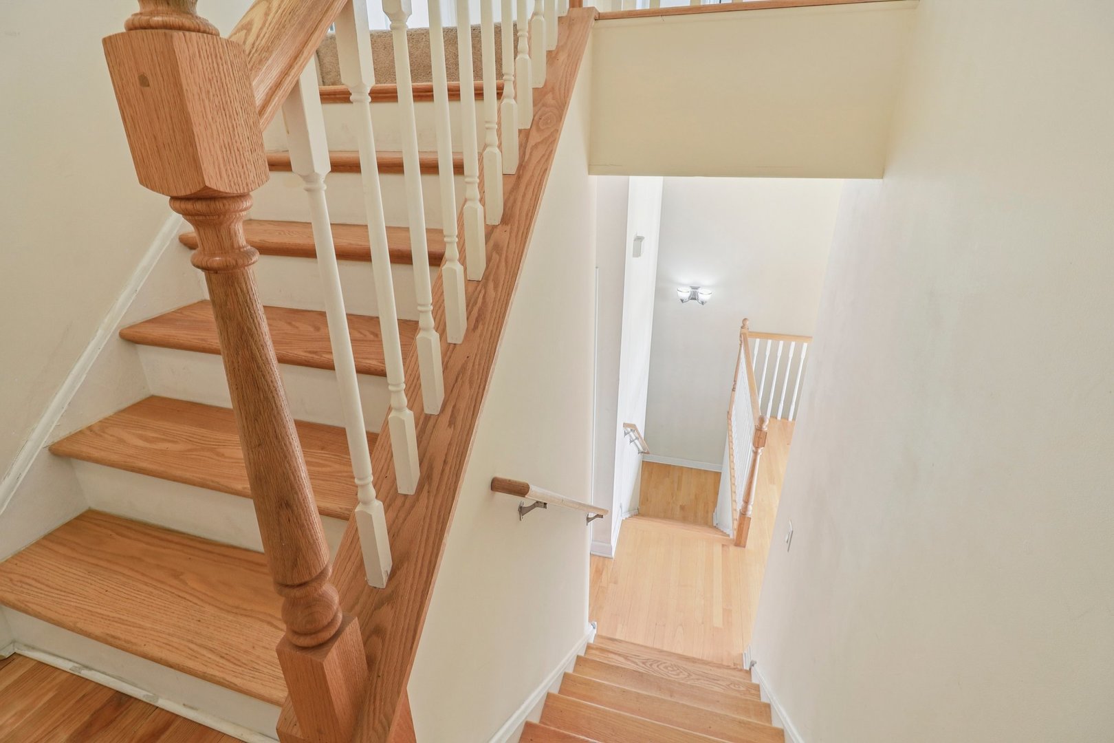 6120 W 65th Street Unit: 5