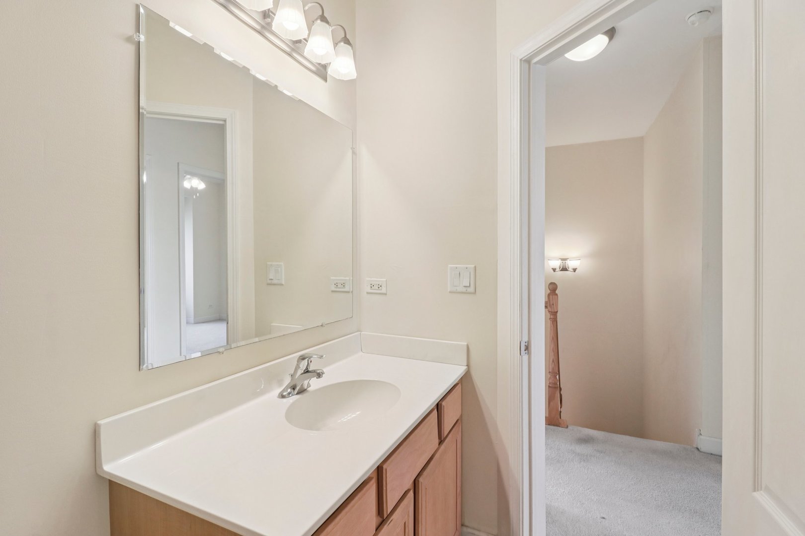 6120 W 65th Street Unit: 5