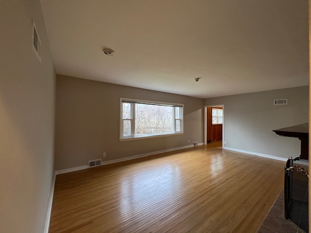 704 E 9th Street