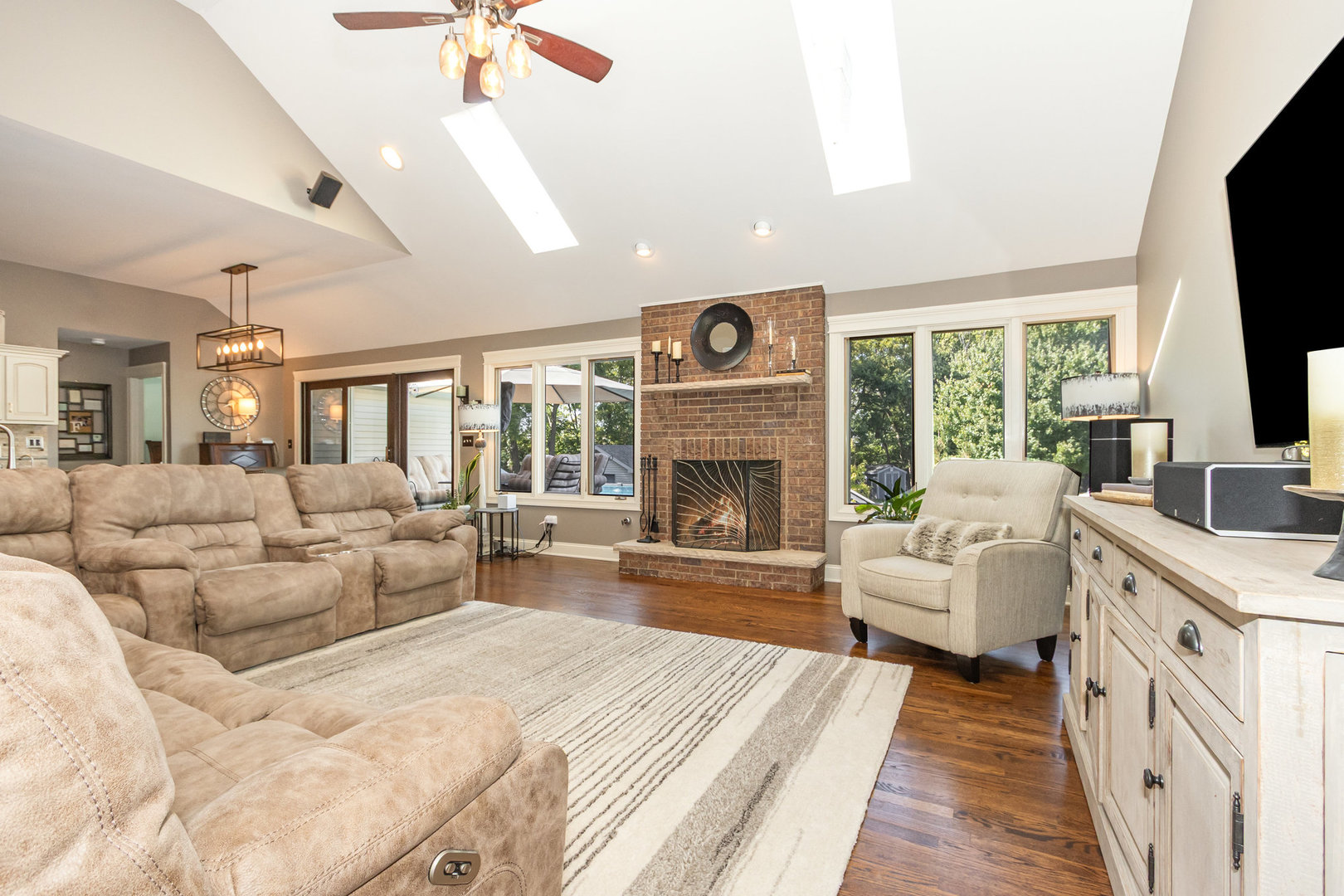 3301 Irondale Court
