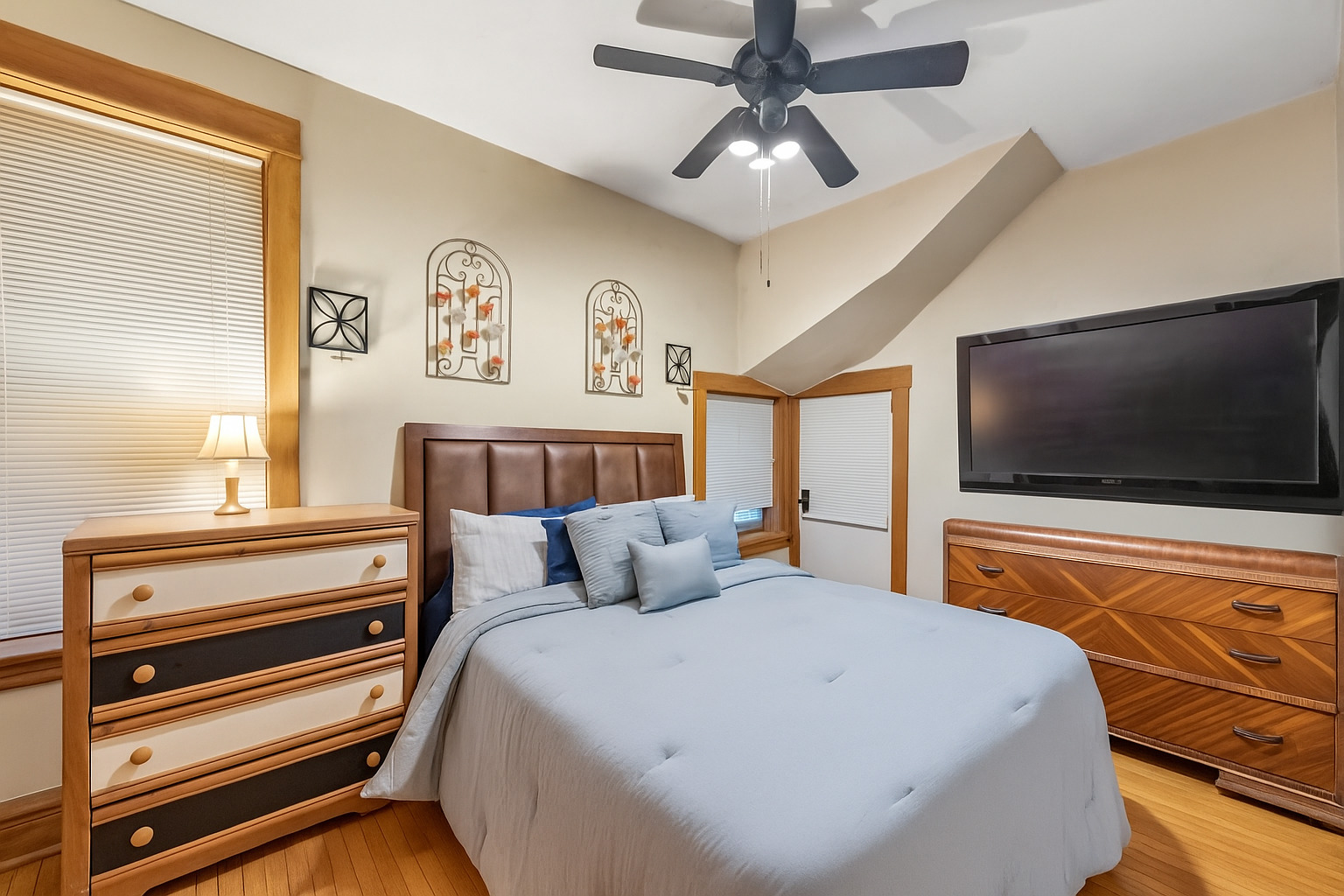 403 N Humphrey Avenue