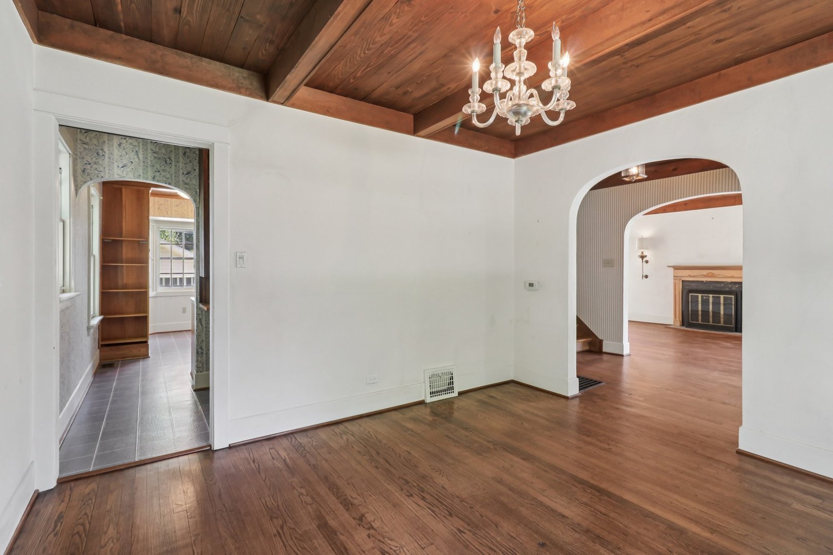 115 S Spring Avenue