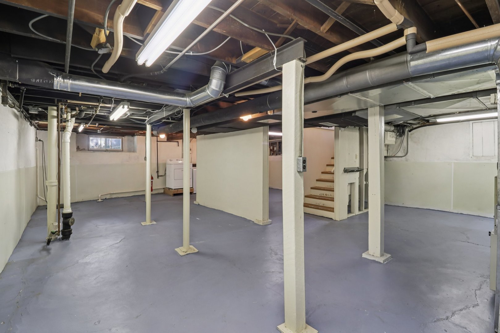 115 S Spring Avenue