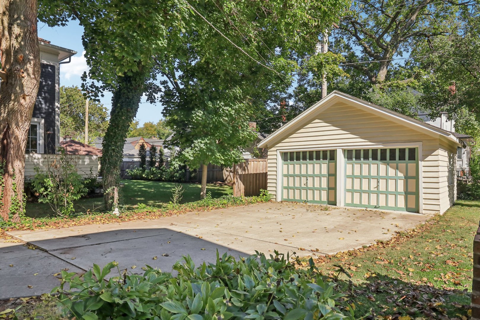 115 S Spring Avenue