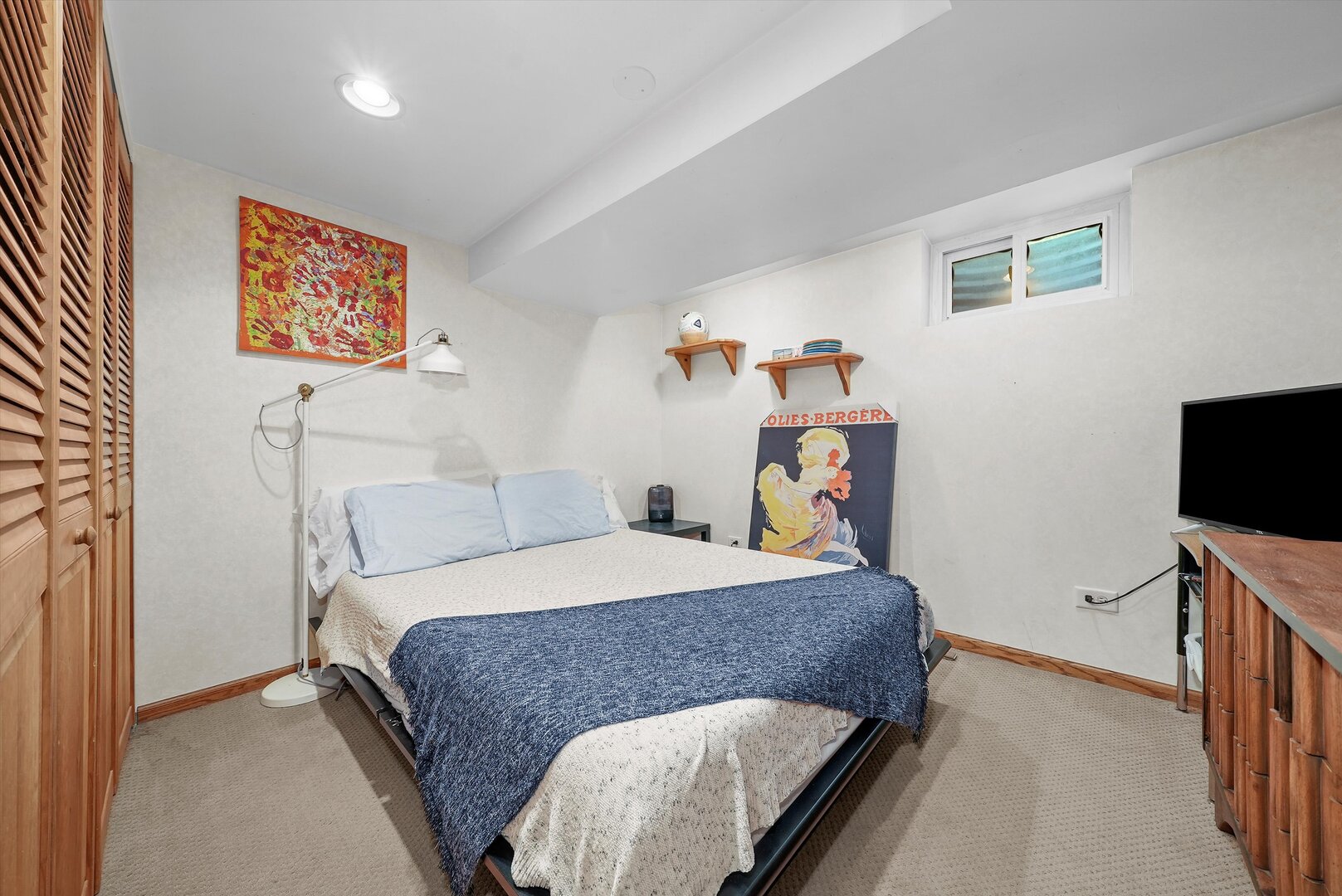 4407 Howard Avenue Unit: 2