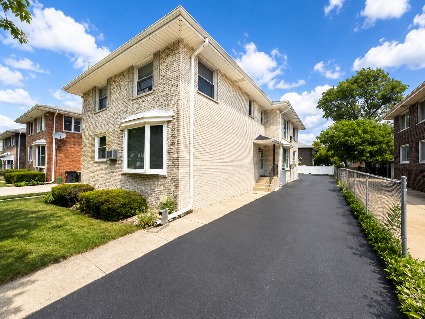 4425 Prairie Avenue Unit: C