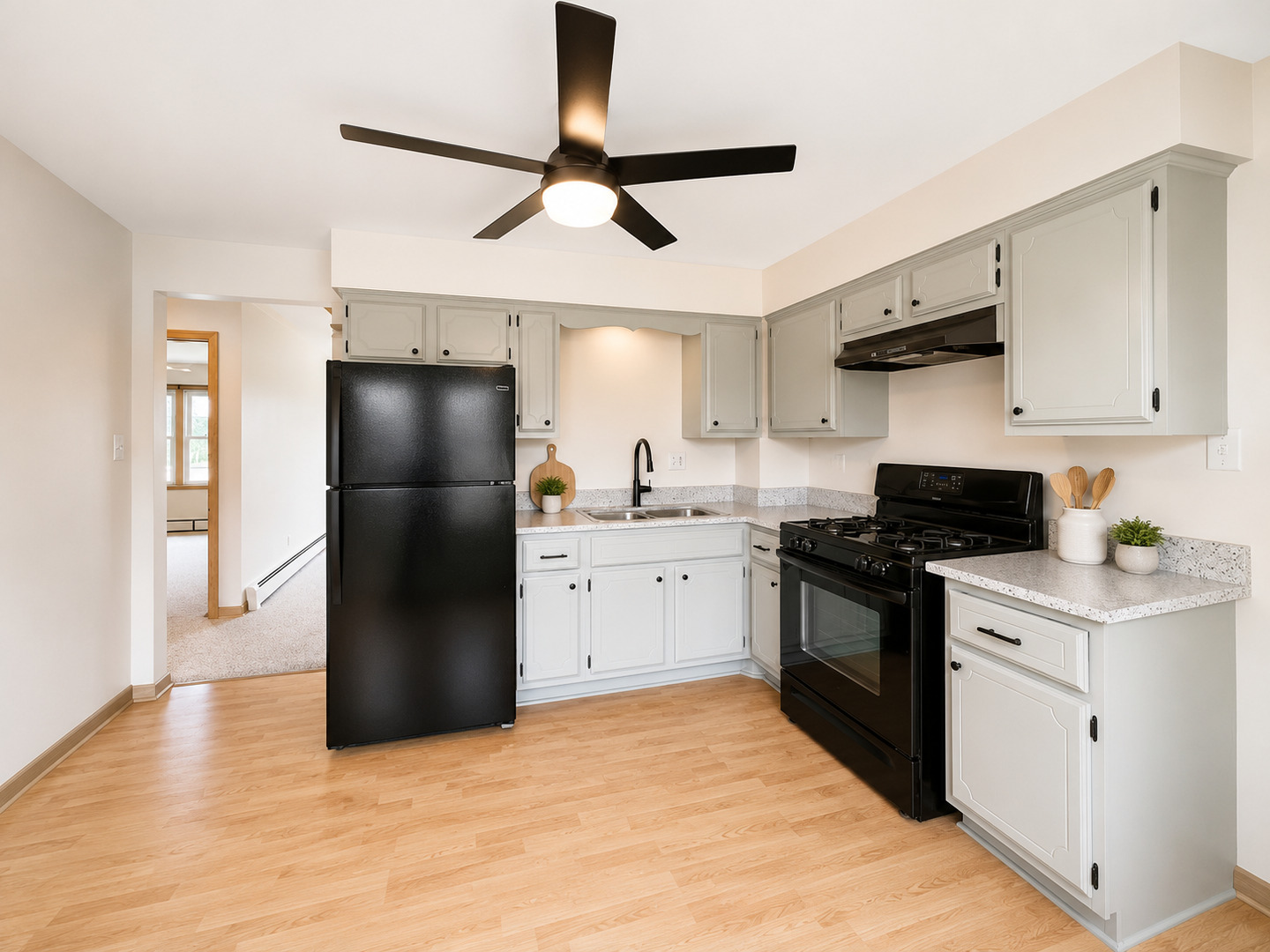 4425 Prairie Avenue Unit: C