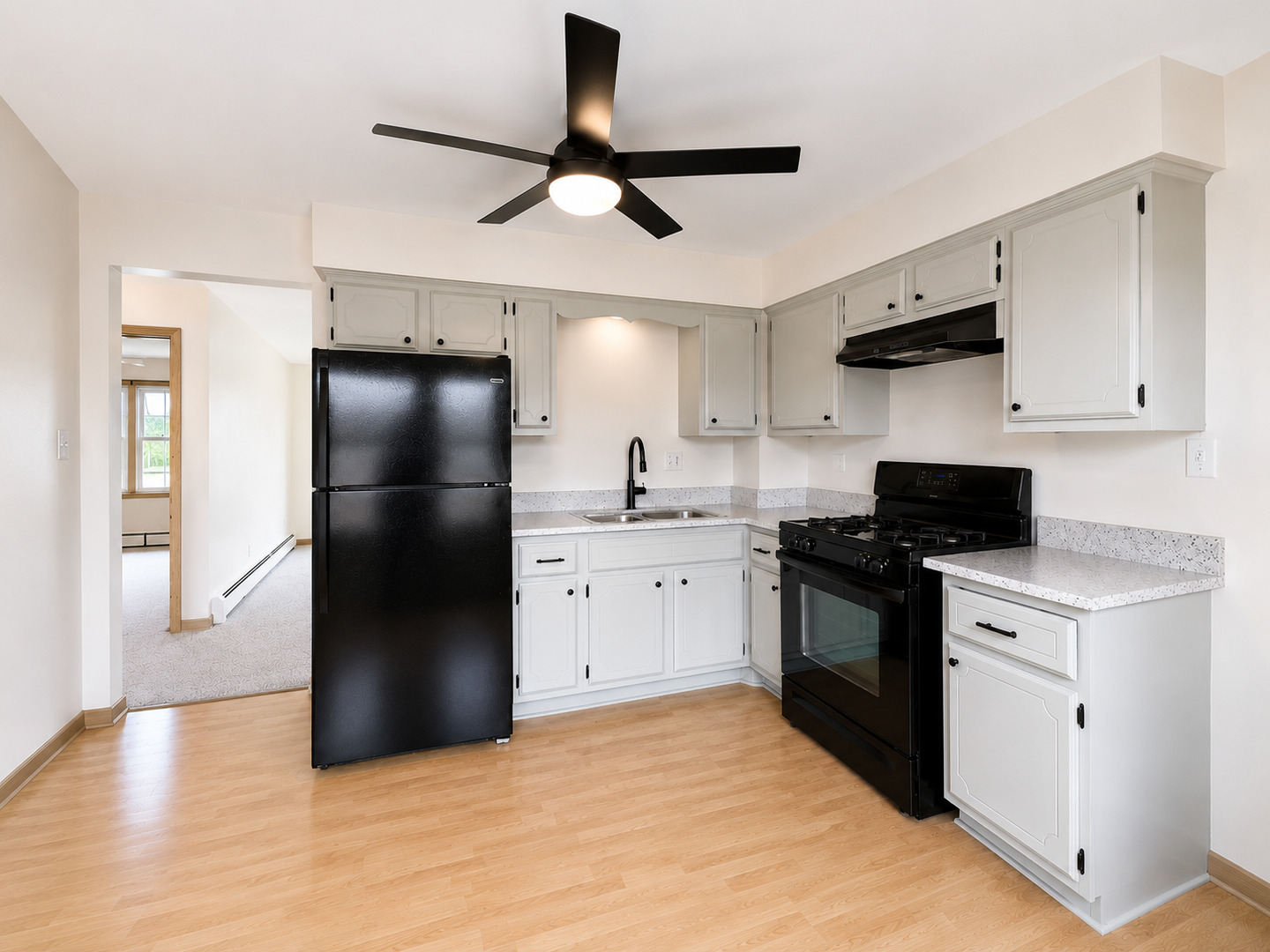 4425 Prairie Avenue Unit: C