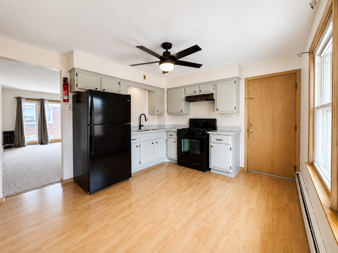 4425 Prairie Avenue Unit: C