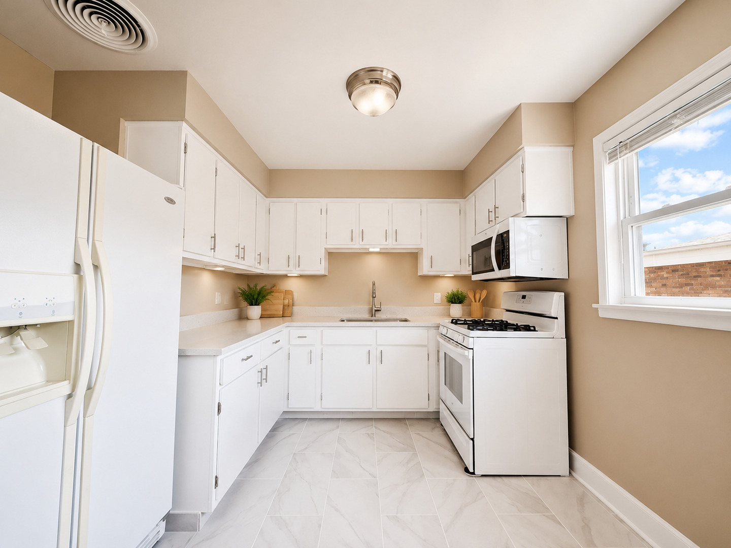 1525 Homestead Road Unit: 3
