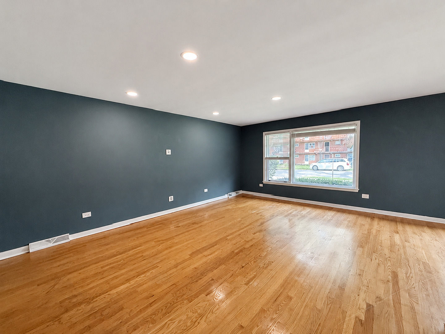 1638 Forest Road