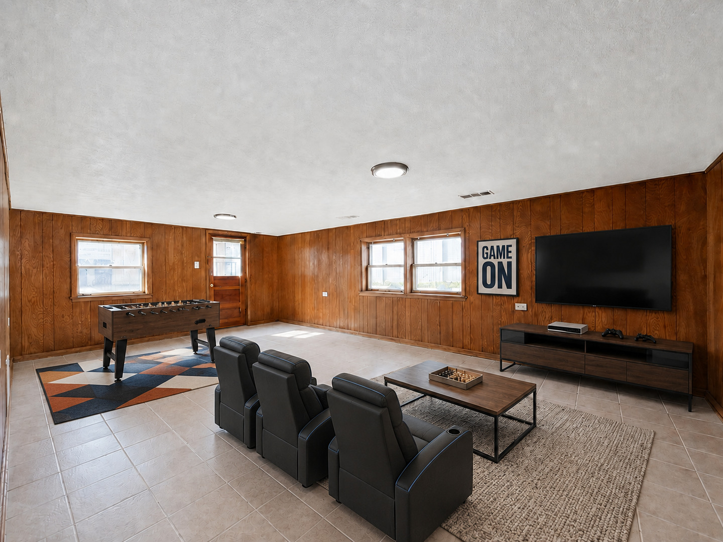 1638 Forest Road