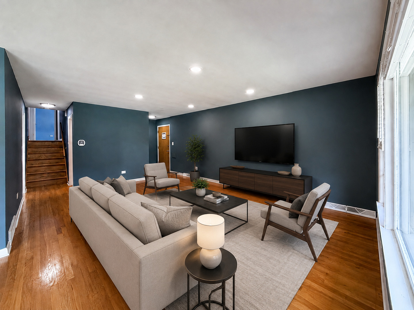1638 Forest Road