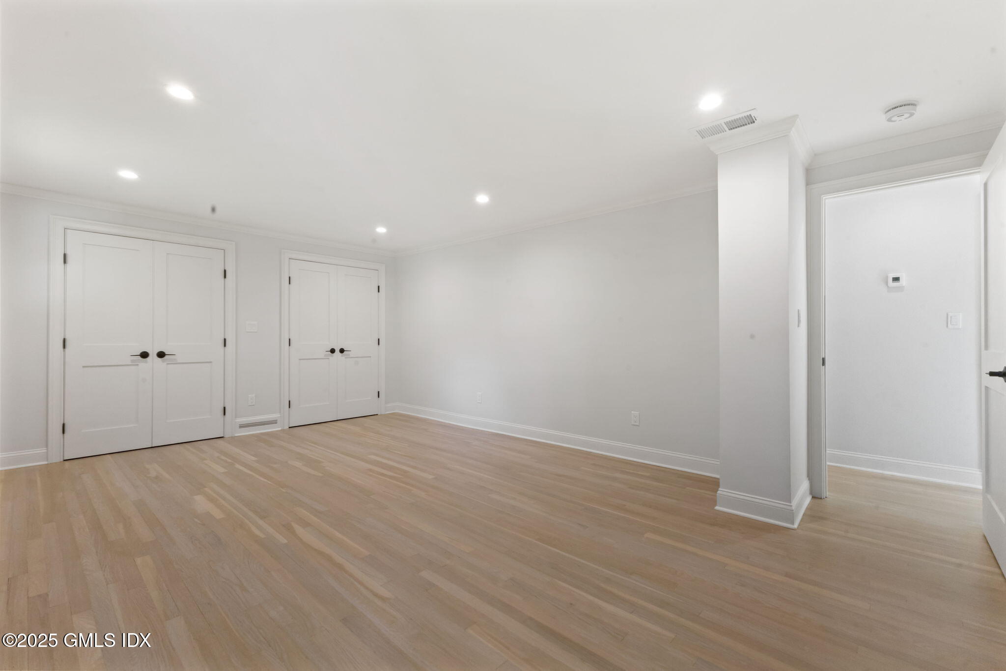 64 AMHERST Place
